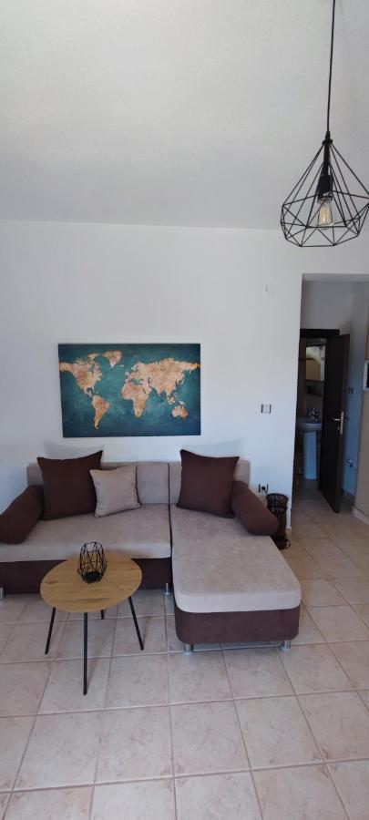 Maria'S Luxury Apartment Kassandra Esterno foto